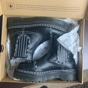 DR MARTENS GOTHIC AMERICANA JADON CHELSEA BOOTS